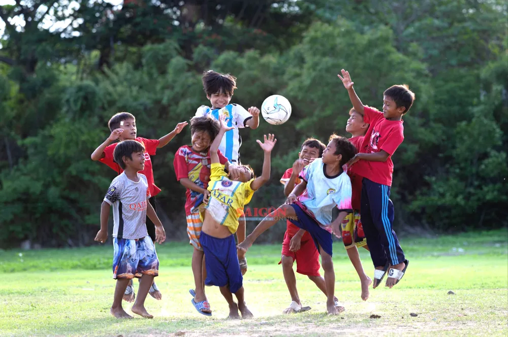 NK 31-3- Tranh bóng.jpg