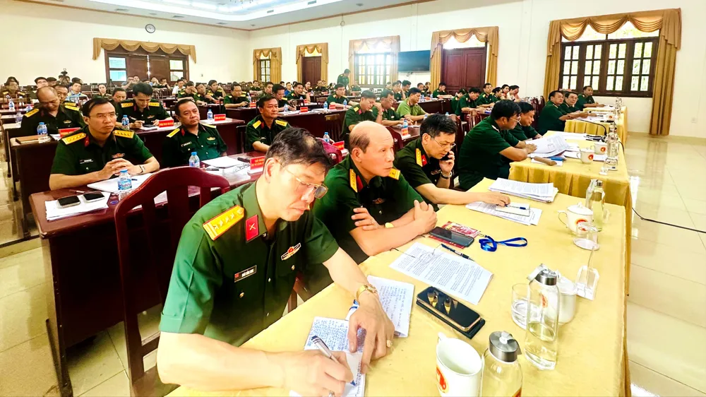 Các đại biểu tham dự hội nghị 