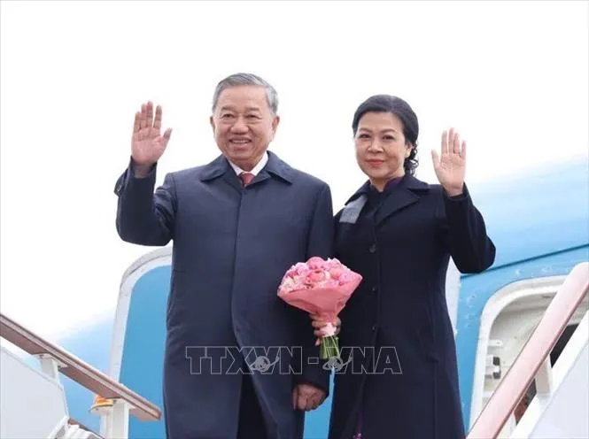Tổng Bí thư Tô Lâm và Phu nhân rời Moscow, lên đường thăm Belarus. Ảnh: Thống Nhất/TTXVN
