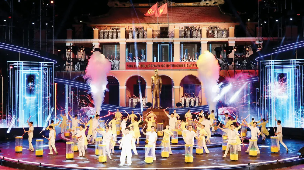 Dấu ấn trí thức, văn nghệ sĩ trong hành trình phát triển TPHCM: Trách nhiệm công dân - sứ mệnh sáng tạo