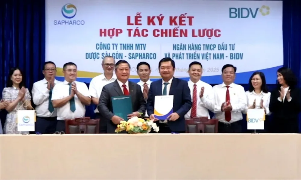 Sapharco và BIDV - Chi nhánh Sở Giao dịch 2 thực hiện ký kết hợp tác
