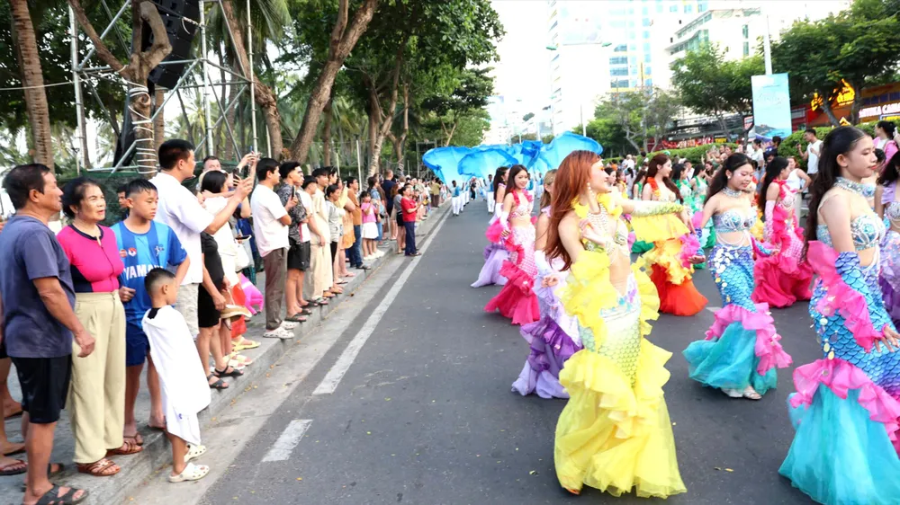 Festival Biển Khánh Hòa thu hơn 1.300 tỷ đồng từ du lịch