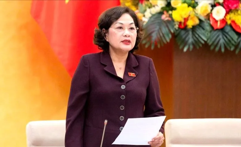 Phó Chủ tịch Quốc hội Nguyễn Thị Hồng điều hành phiên thảo luận. Ảnh: CẨM HÀ 