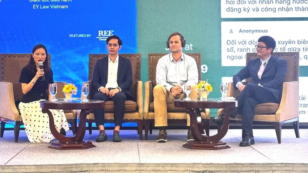 Khách mời tham gia phiên thảo luận. Ảnh: THANH DUNG 