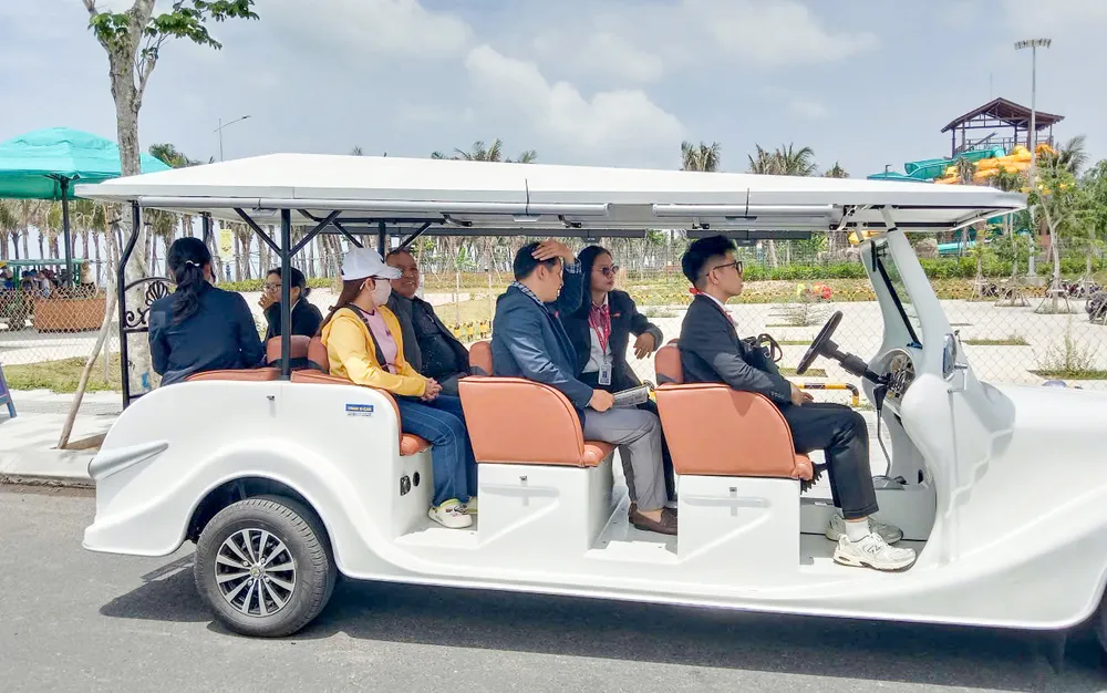 xe4banh_dongco.jpg