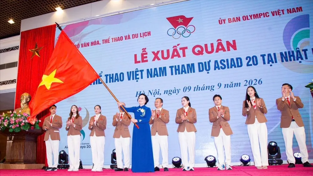 Lễ xuất quân Đoàn thể thao Việt Nam tham dự ASIAD 20. Ảnh: LƯỢNG LƯỢNG