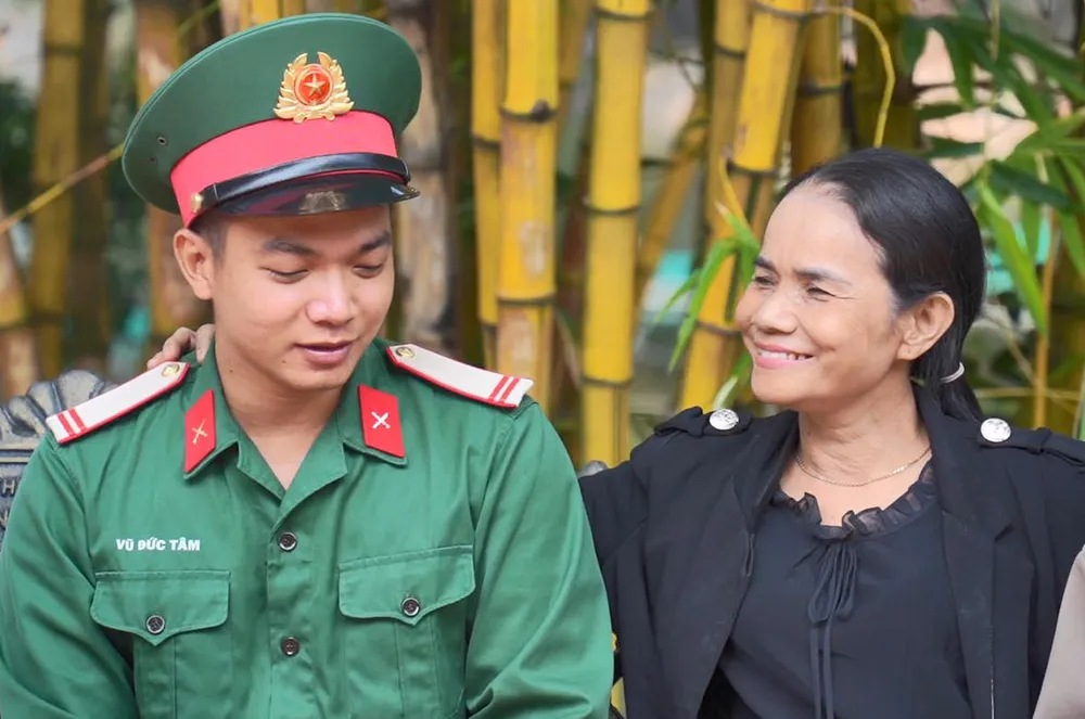 chien-si-bộ-đội.jpg