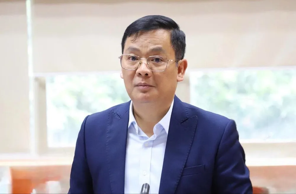 Vương Ánh Dương.jpg