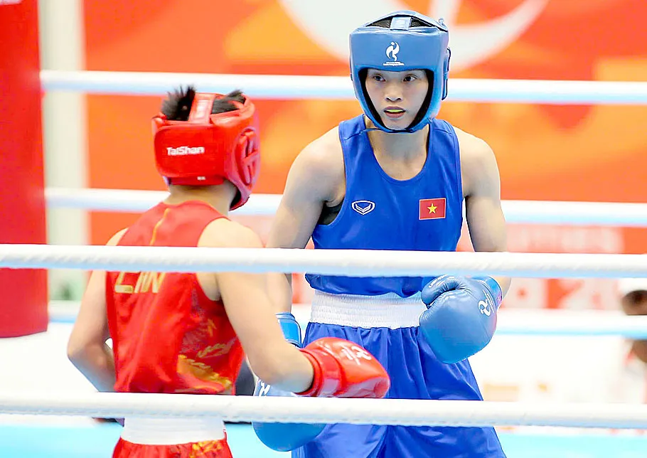 Võ sĩ Nguyễn Thị Tâm giành huy chương bạc ASIAD 20, có khả năng cạnh tranh môn boxing ở đấu trường Olympic. Ảnh: TÂM MINH