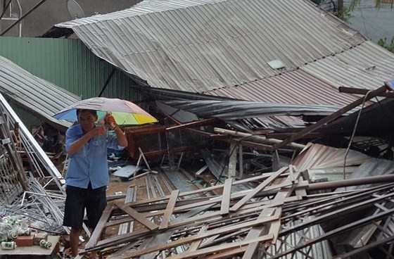Khanh Hoa prepares for storm No.14 ảnh 1