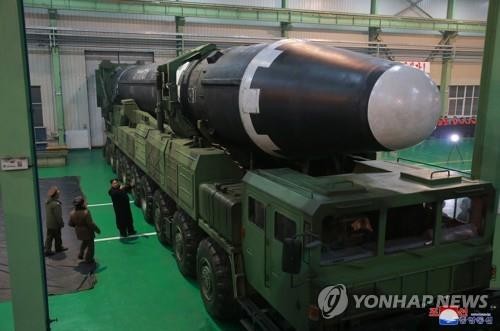 N. Korea reveals photos of Hwasong-15 ICBM ảnh 2