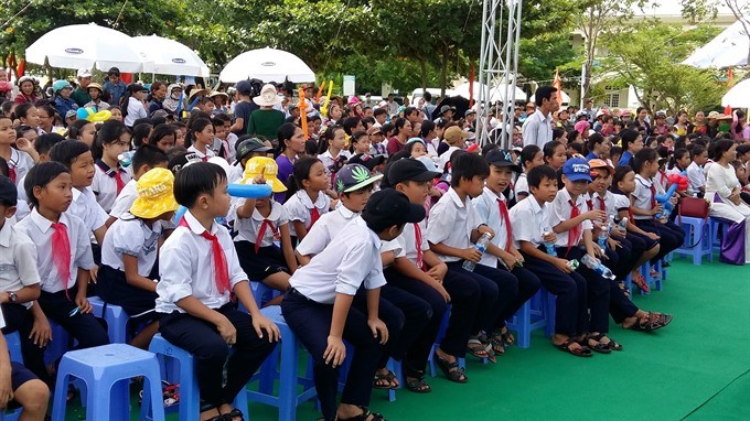 Students at a secondary school in Quảng Nam Province. The province is looking to develop an international standard education system that focuses on human resources. — VNS Photo Công Thành 