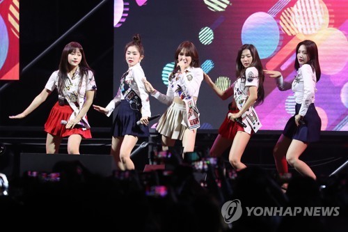 Red Velvet unveil U.S. tour schedule in 2019