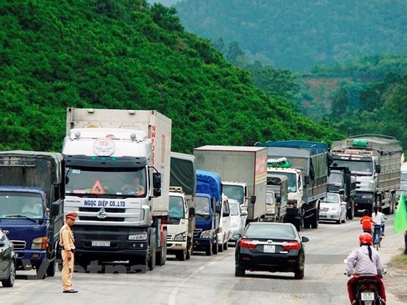 National Highway No.1 crosses Lang Son Province