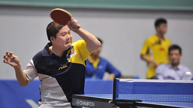 Những quả giật của tay vợt Vũ Mạnh Cường vẫn còn sắc bén như ngày nào