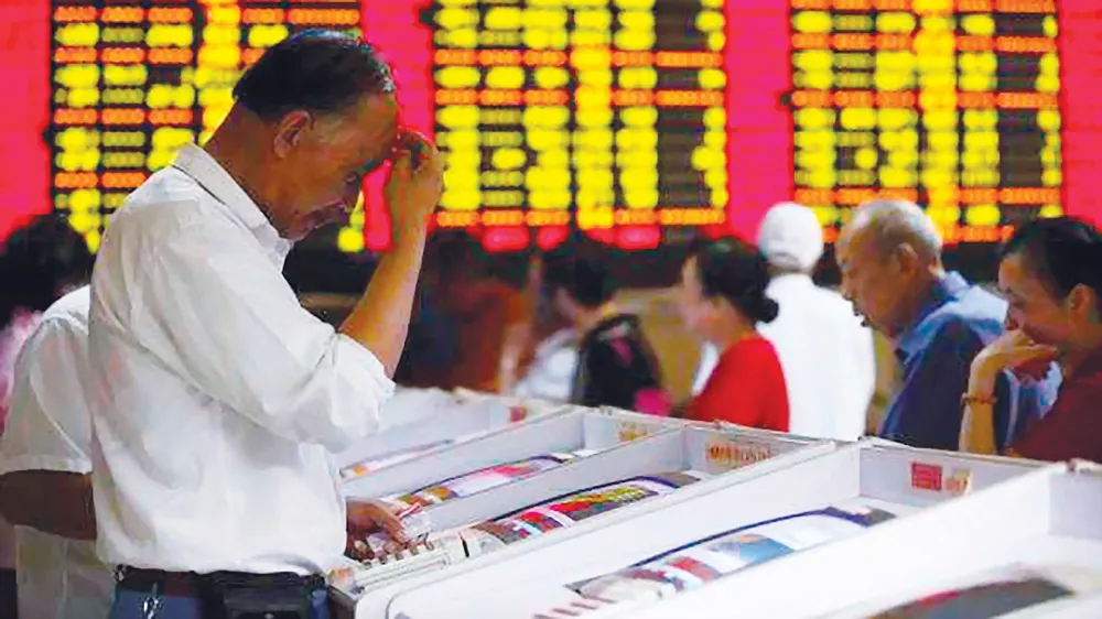 Nhà đầu tư chứng khoán Trung Quốc lo lắng trước các diễn biến bất lợi