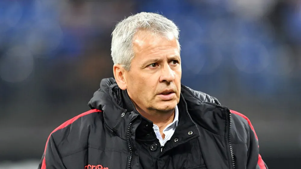 HLV Favre có thể rời Nice vào mùa hè này