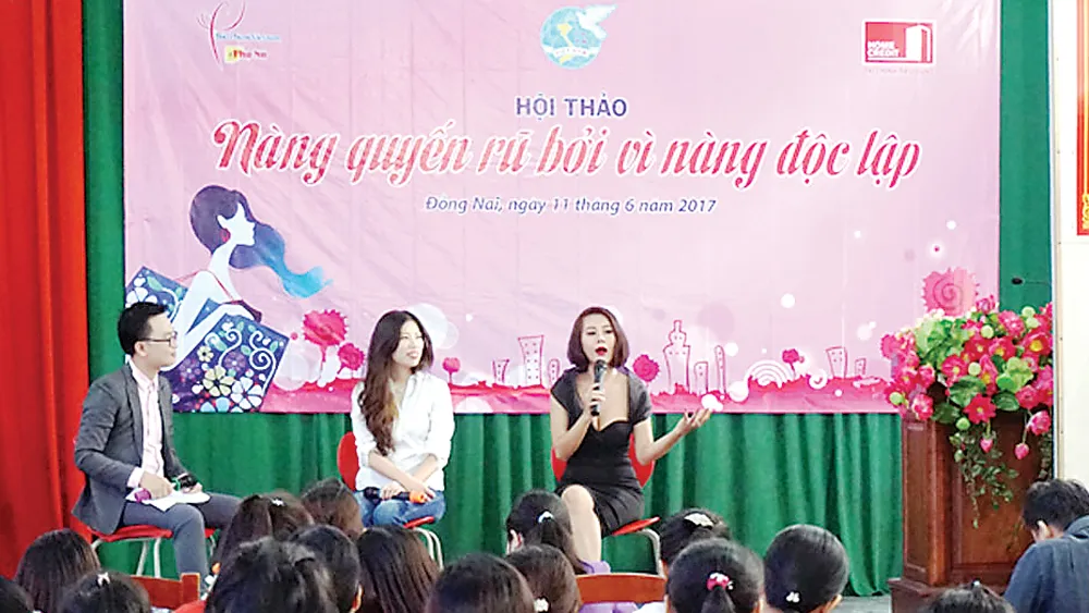 Home Credit tổ chức chuỗi hội thảo cho 500 phụ nữ tại 3 tỉnh thành