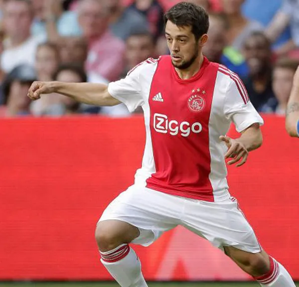 Younes hay Harit? ảnh 1