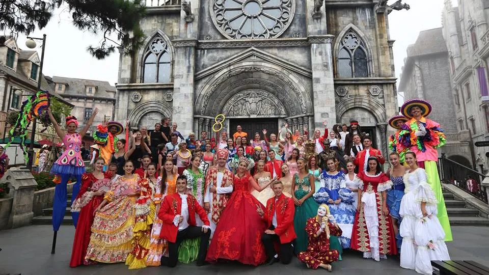 Các ngự lâm quân trình diễn đấu kiếm tại Sun World Ba Na Hills ảnh 6