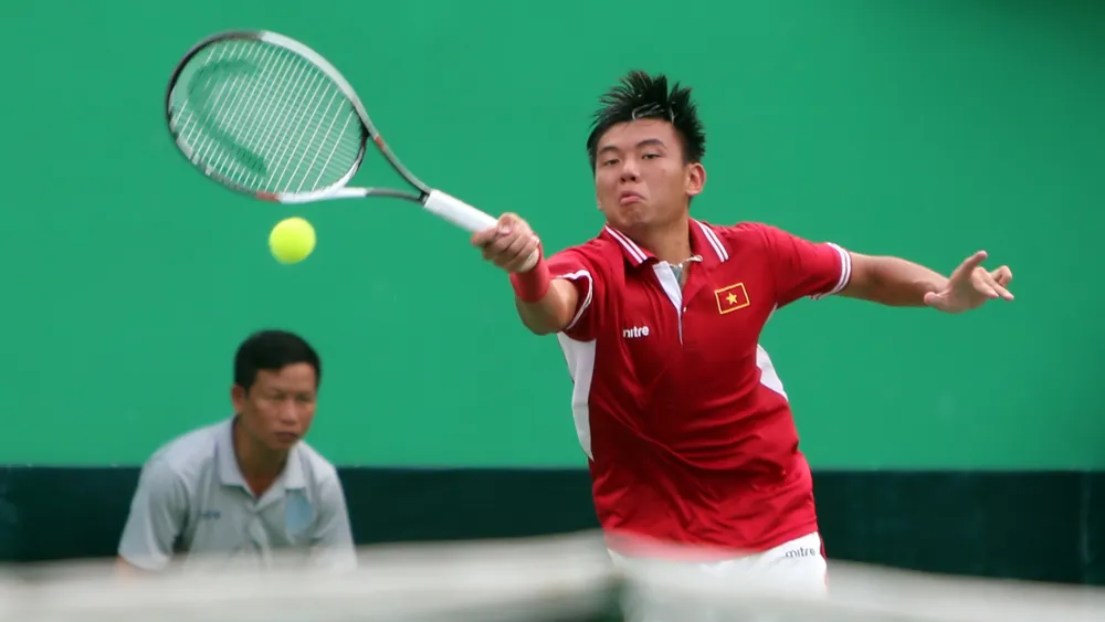 Tay vợt Lý Hoàng Nam