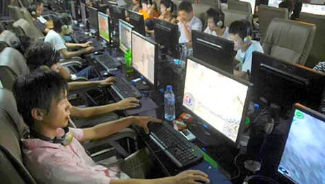 Khai tên thật khi viết bình luận