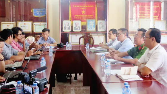 Vụ 2 cô gái bị đưa vào trung tâm hỗ trợ xã hội: Nghiêm khắc phê bình Chủ tịch UBND phường ảnh 1