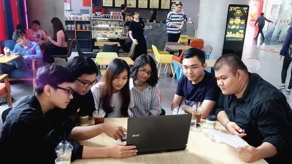 Khởi nghiệp: Từ giảng đường ra thị trường ảnh 1