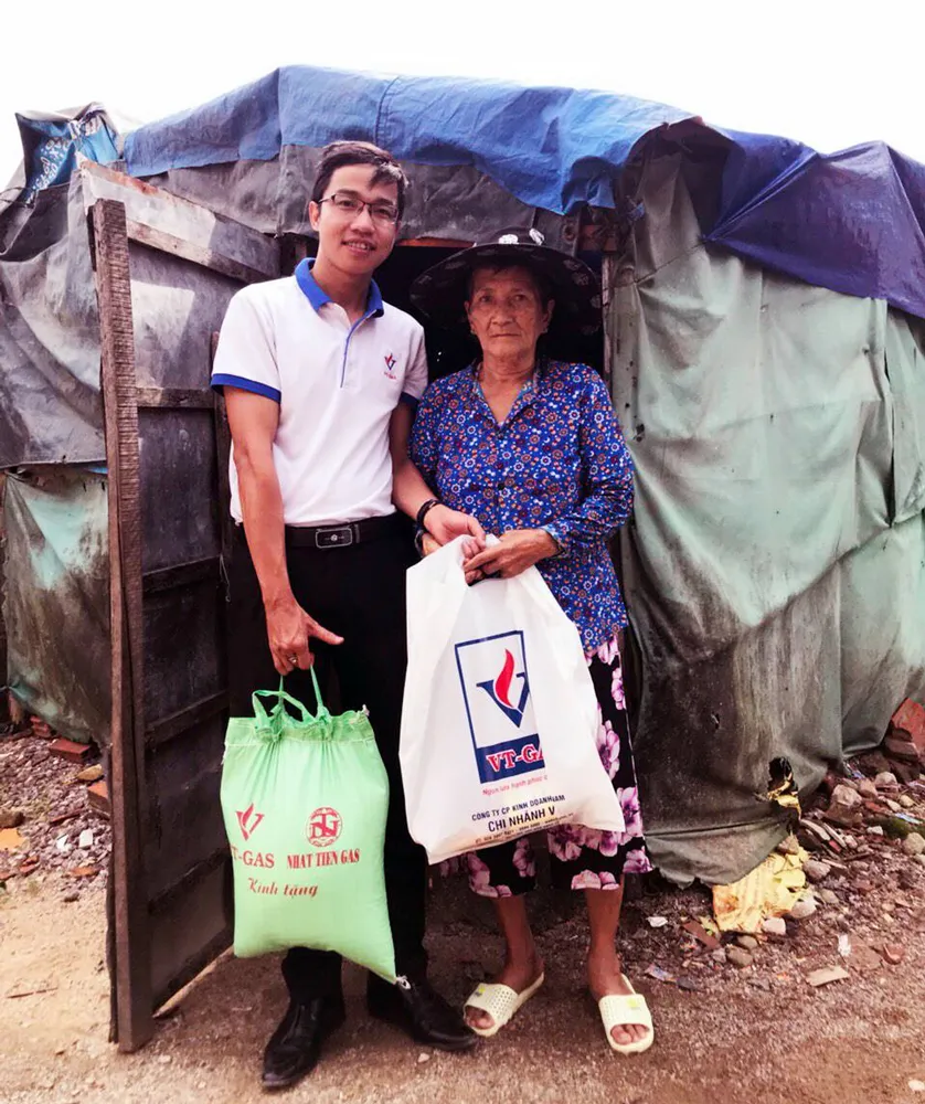 Hoạt động an sinh xã hội chào mừng Tháng Dầu khí Việt Nam ảnh 2