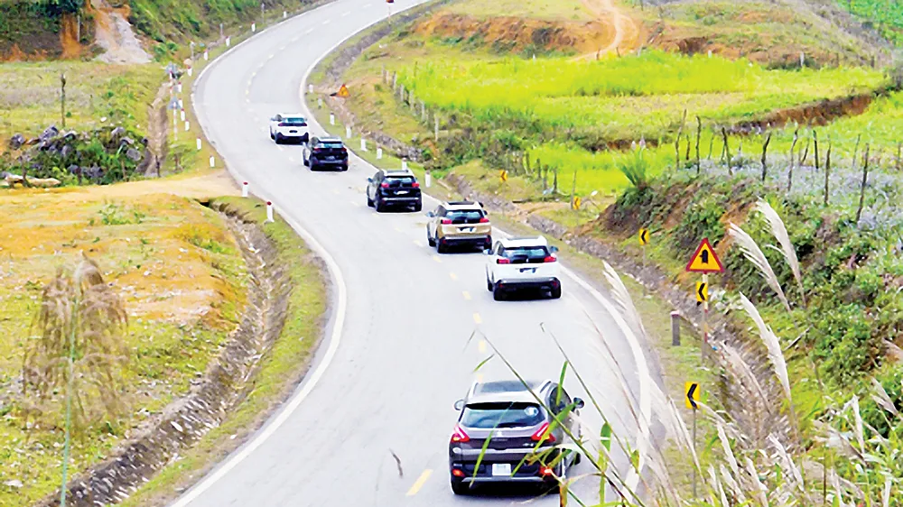 Peugeot Việt Nam tri ân khách hàng trong tháng 12-2017 ảnh 2