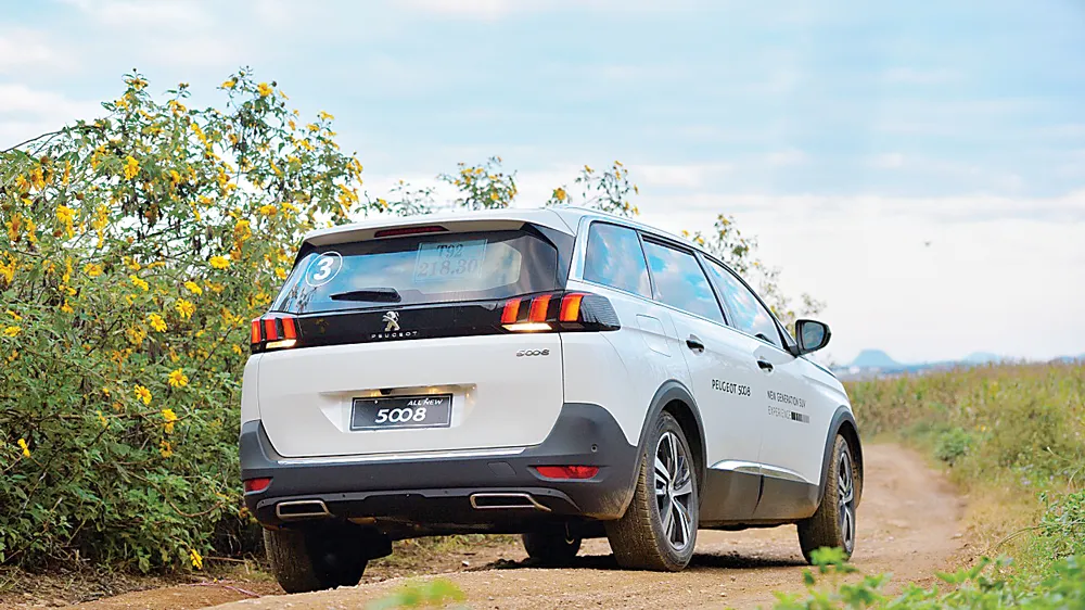 Peugeot Việt Nam tri ân khách hàng trong tháng 12-2017 ảnh 1