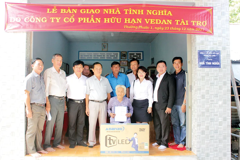 Vedan trao tặng nhà tình nghĩa cho 2 hộ gia đình chính sách ở Đồng Tháp ảnh 1