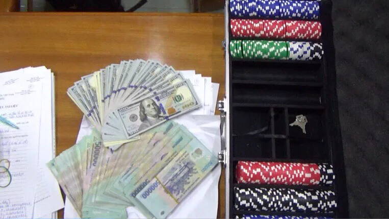 Bắt sòng bạc Việt Kiều ở căn hộ cao cấp ảnh 2