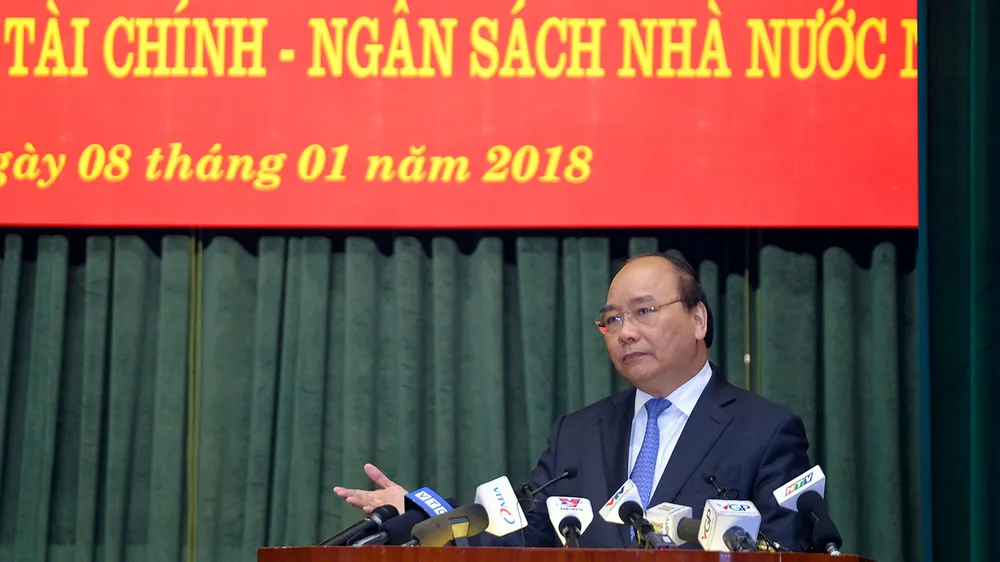 Thủ tướng yêu cầu chặt đứt nhóm lợi ích thao túng, hưởng lợi trên tài sản công. Ảnh: VGP