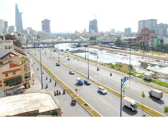 Phát triển giao thông với tầm nhìn dài hạn ảnh 2
