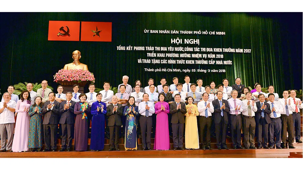 Thi đua phải gắn mục tiêu nhiệm vụ chính trị ảnh 1