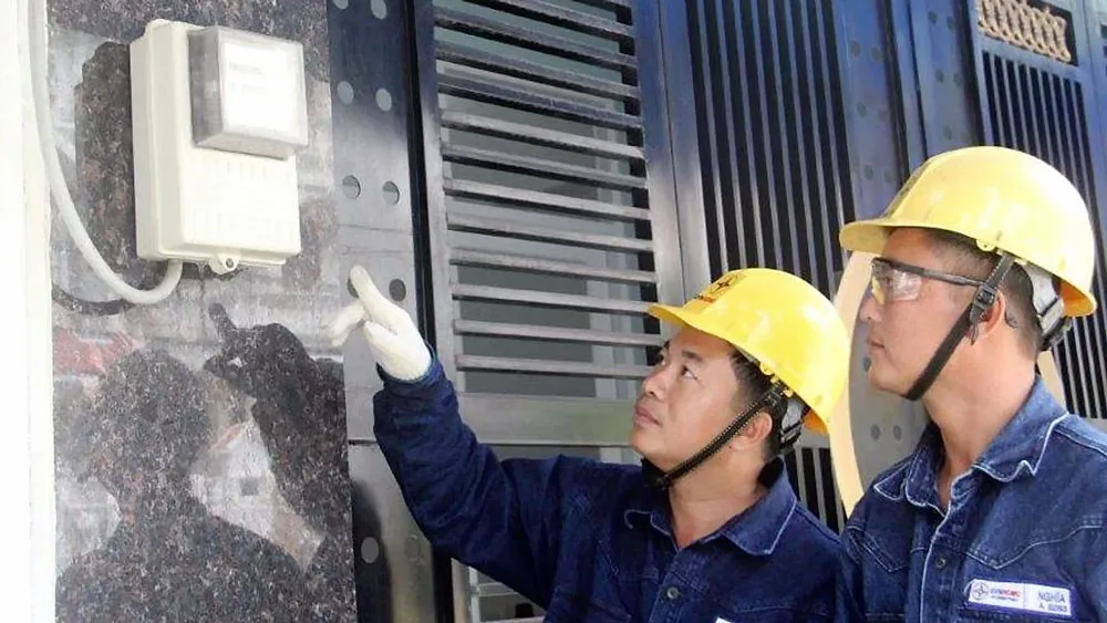 Kiểm tra chỉ số điện kế để cập nhật thay đổi của khách hàng