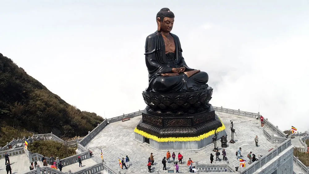 Chuyến hành hương lễ Phật ấn tượng nhất miền Bắc ảnh 8