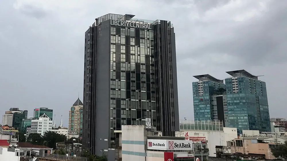 Các tòa nhà văn phòng cho thuê tại khu trung tâm quận 1, TPHCM. Ảnh: Huy Anh