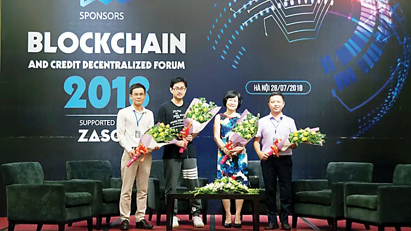 Blockchain và Ứng dụng tín dụng phi tập trung
