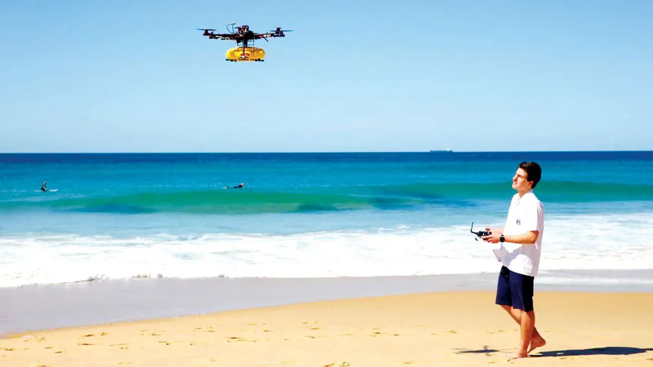 Thiết bị bay không người lái cứu hộ trên biển