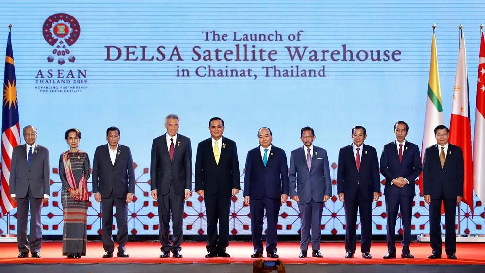 Thủ tướng Nguyễn Xuân Phúc cùng các nhà lãnh đạo ASEAN tại Hội nghị cấp cao ASEAN lần thứ 34. Ảnh: TTXVN