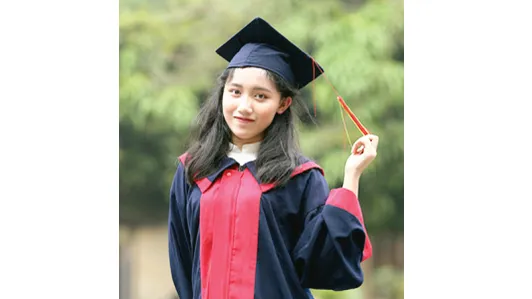 Ngô Thu Hà - thủ khoa 29,8 điểm