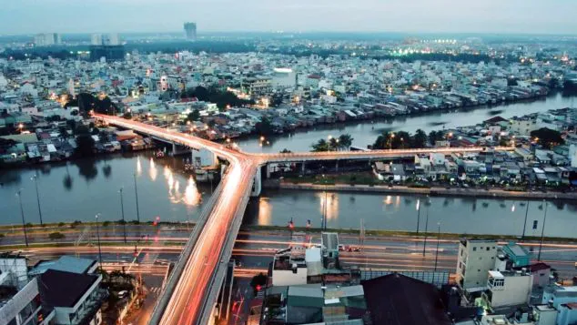 Cầu chữ Y phía Quận 5. Ảnh: Vanchuongphuongnam