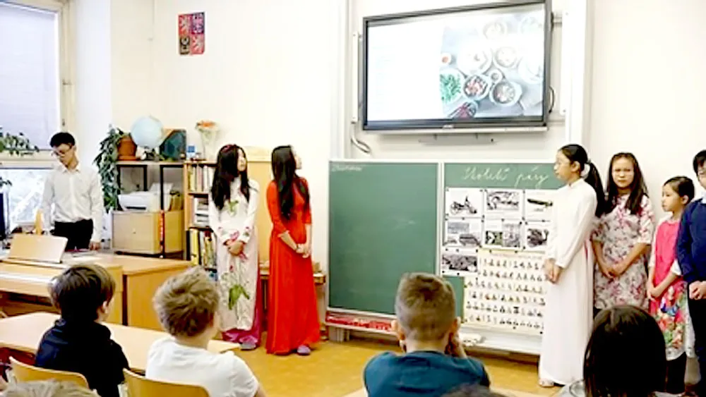 Một tiết mục giới thiệu ẩm thực Việt Nam