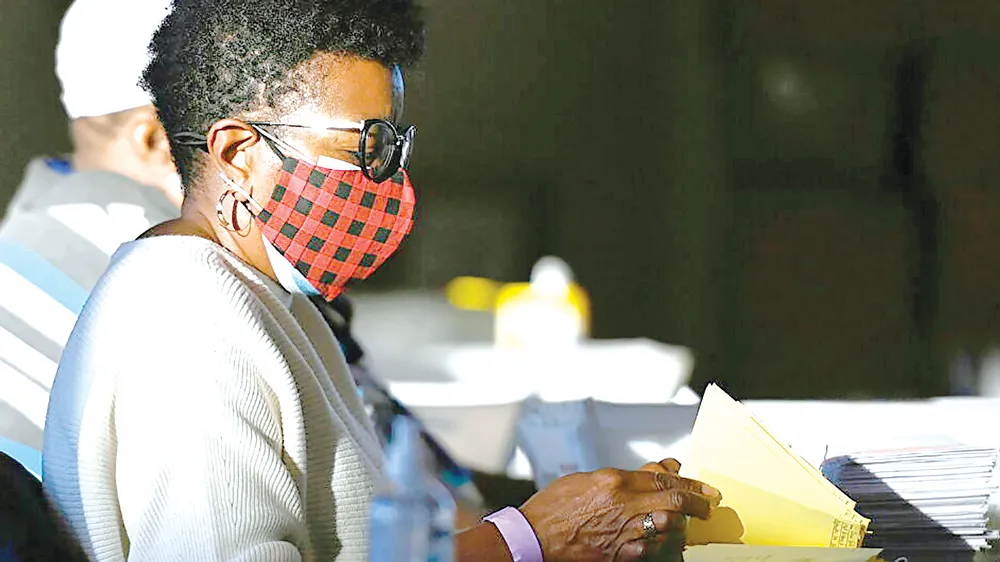 Bang Georgia, Mỹ tuyên bố kiểm phiếu lại hoàn toàn thủ công. Ảnh: Sputnik