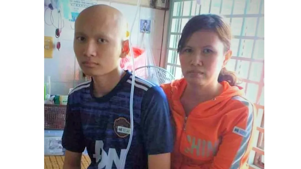 Em Khắc hiện đang điều trị tại BV Ung bướu TPHCM