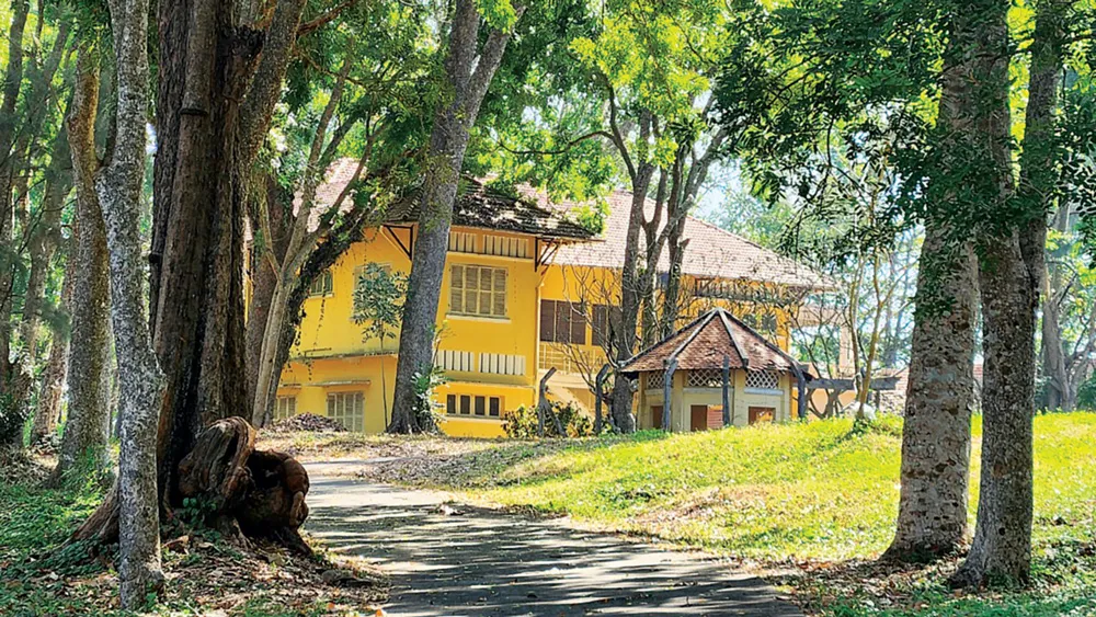 Cụm biệt thự cổ kiến trúc Pháp là di sản để phát triển du lịch Cụm biệt thự cổ kiến trúc Pháp là di sản để phát triển du lịch