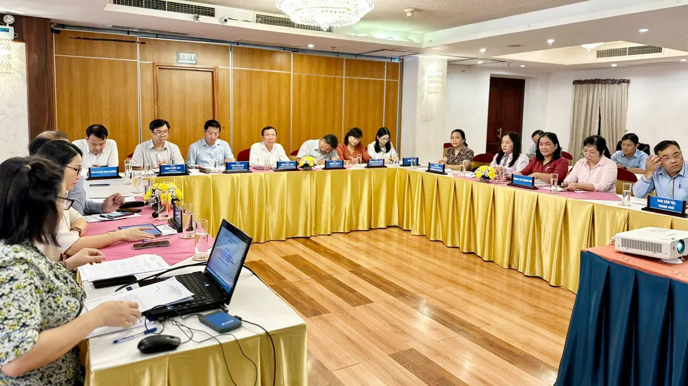 Các đại biểu tham dự hội nghị