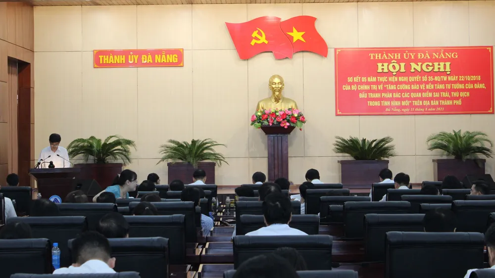 Quang cảnh hội nghị Quang cảnh hội nghị